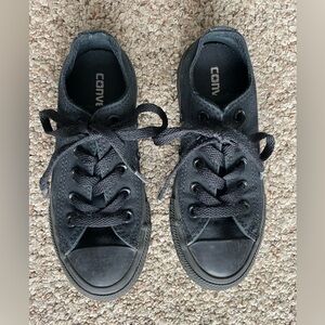 Boys black converse size 11